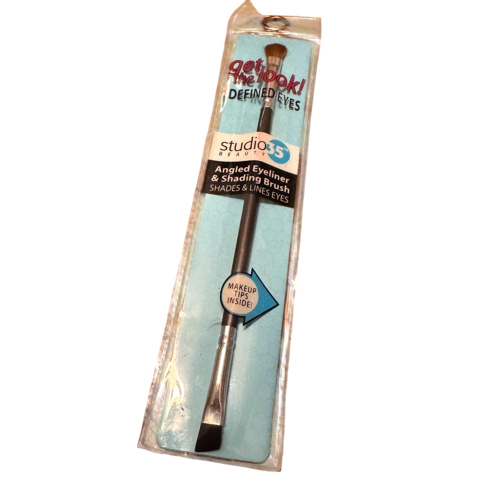 $3 BUNDLE ITEM NWT Studio 35 Beauty Angled Eyeliner & Shading Brush